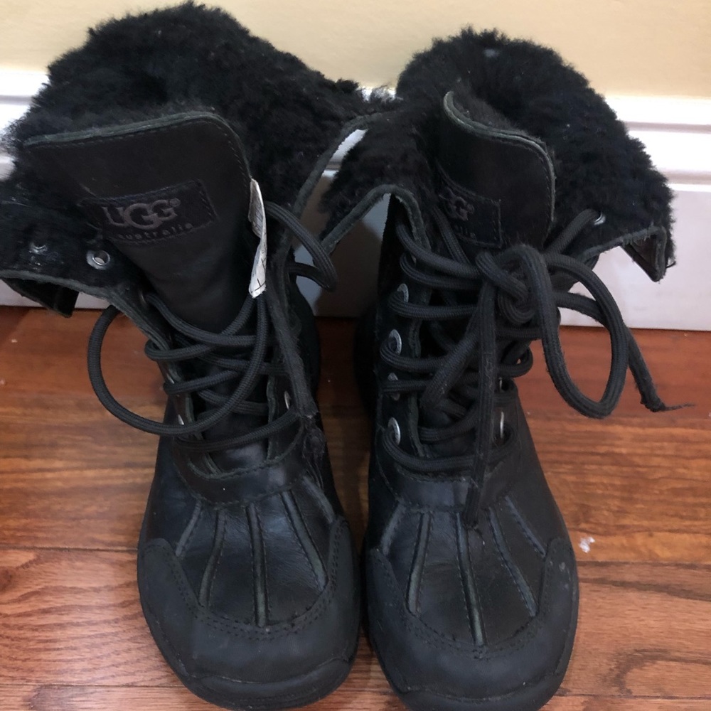 Black Uggs Boots